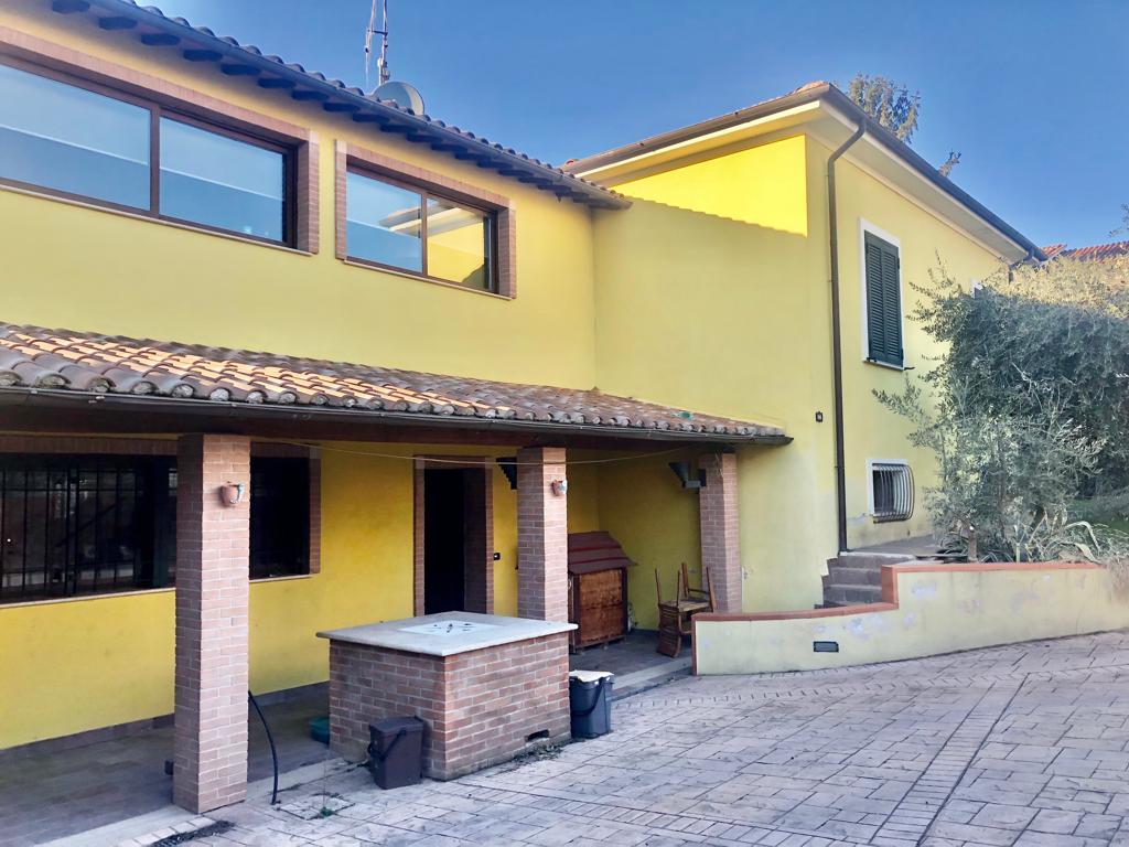 Casa Indipendente a Terni