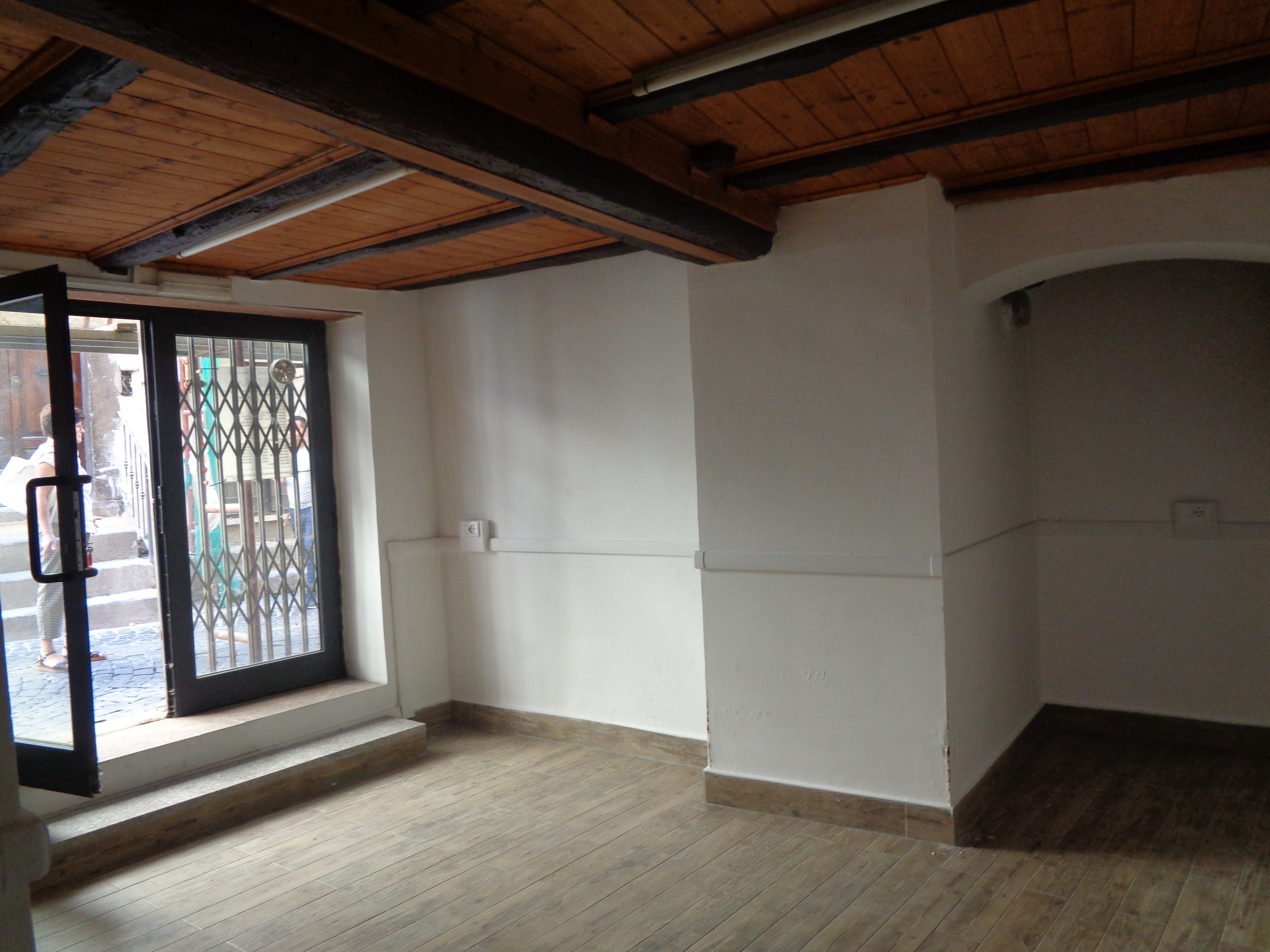 Magazzino a Viterbo