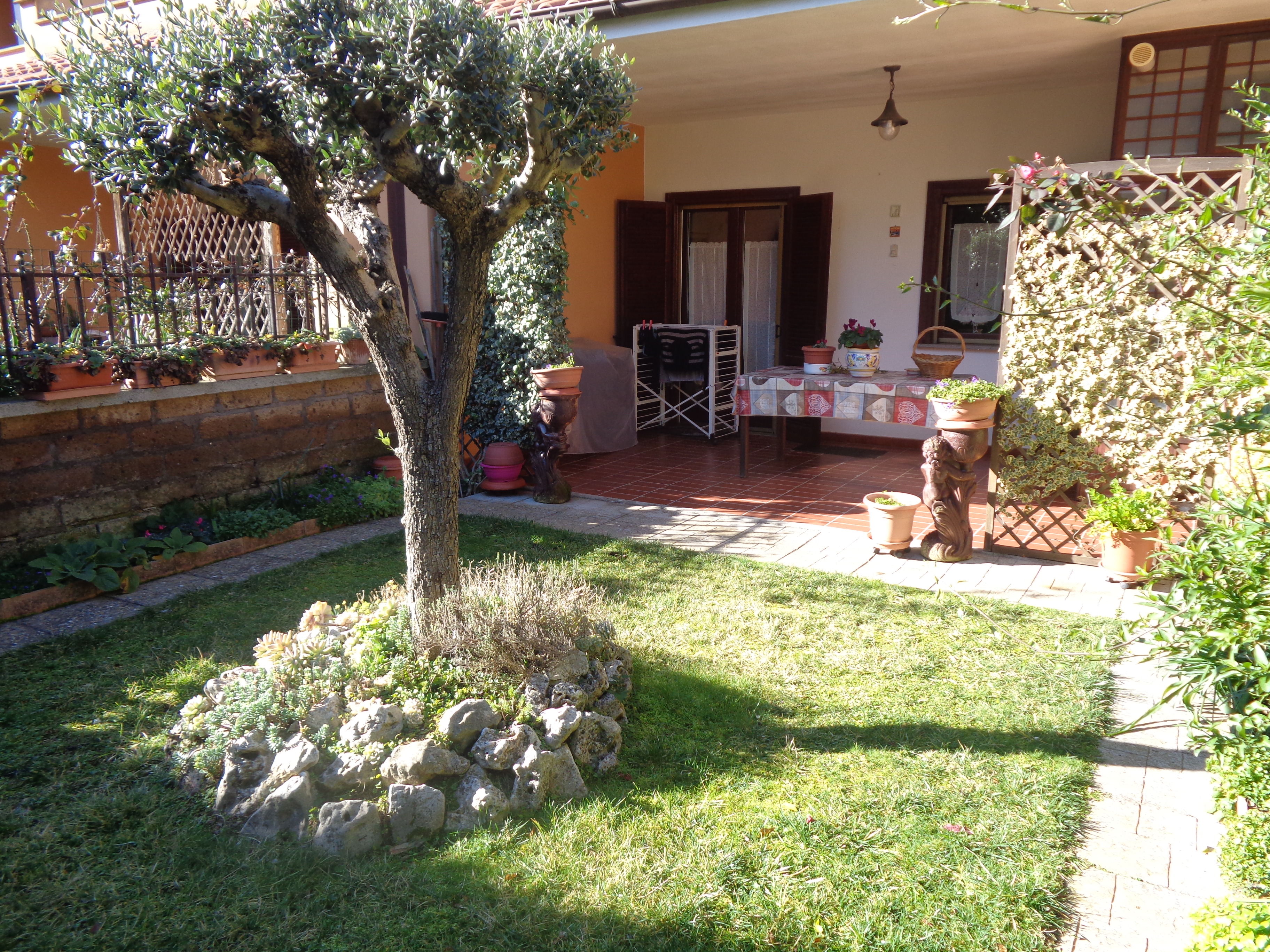 Villette a Schiera a Viterbo