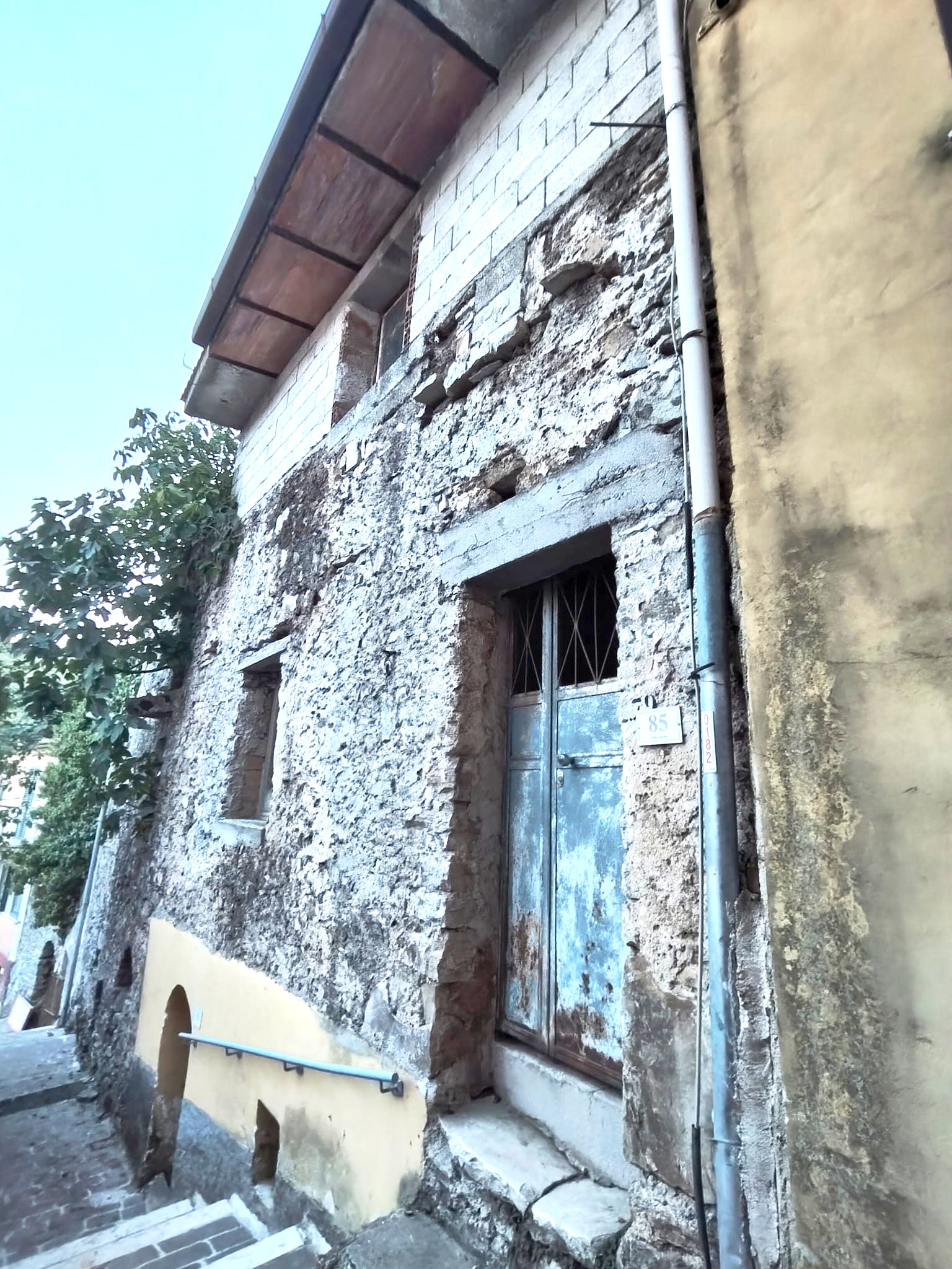 Semi-detached home in Carpinone