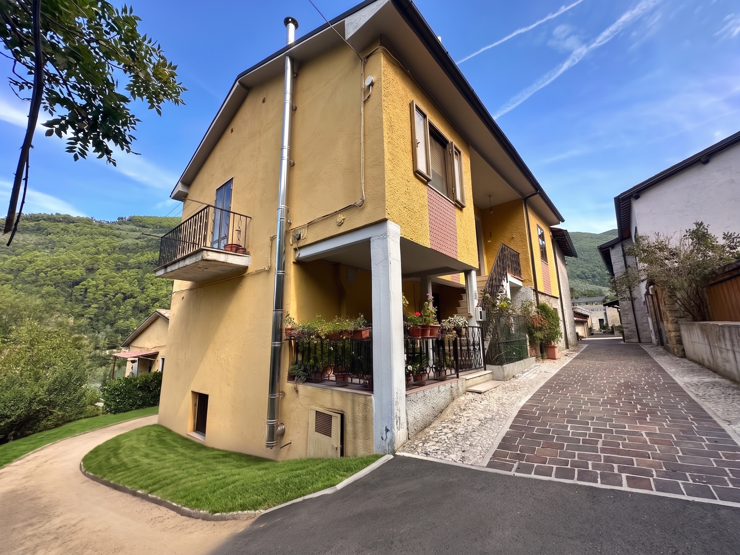 Abitazione Semindipendente a Arrone