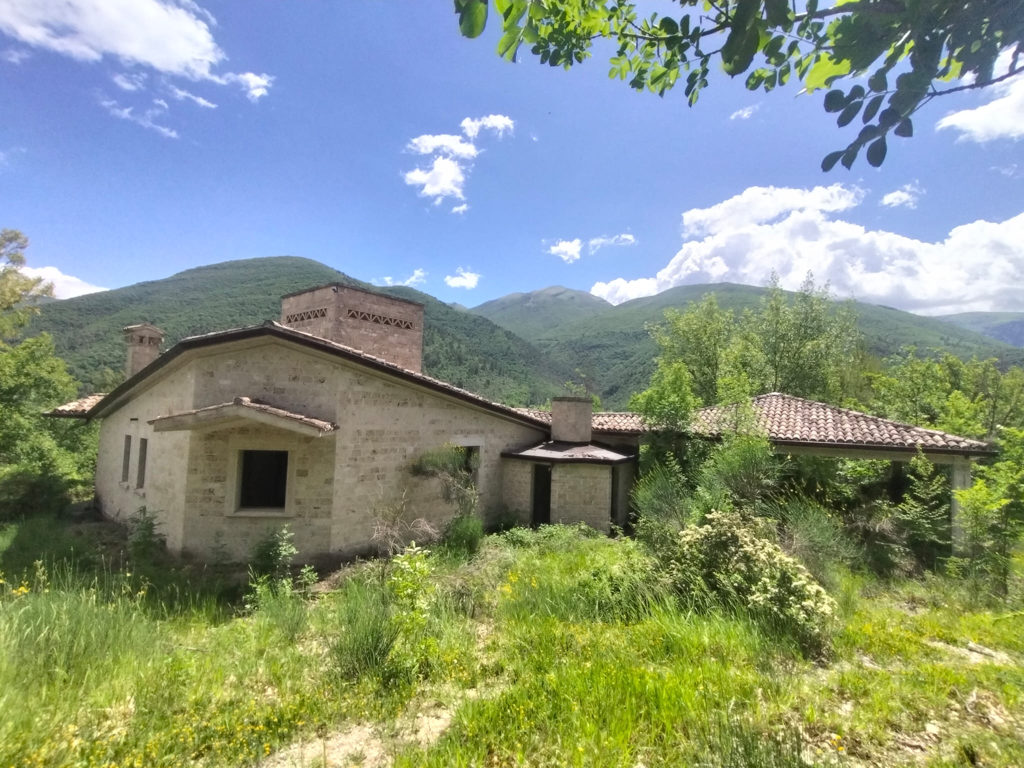 Casa Indipendente a Sant'Anatolia di Narco