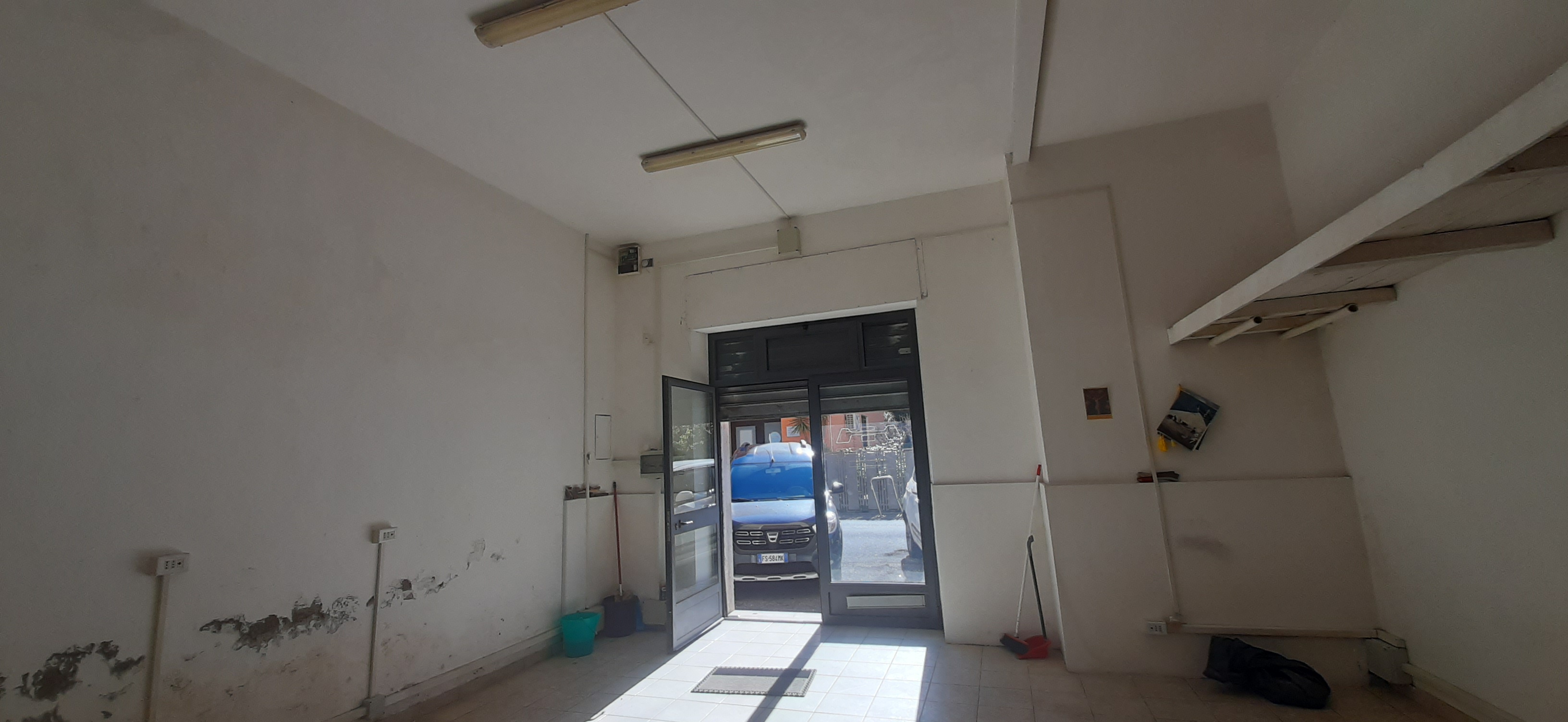 Locale Commerciale a Viterbo